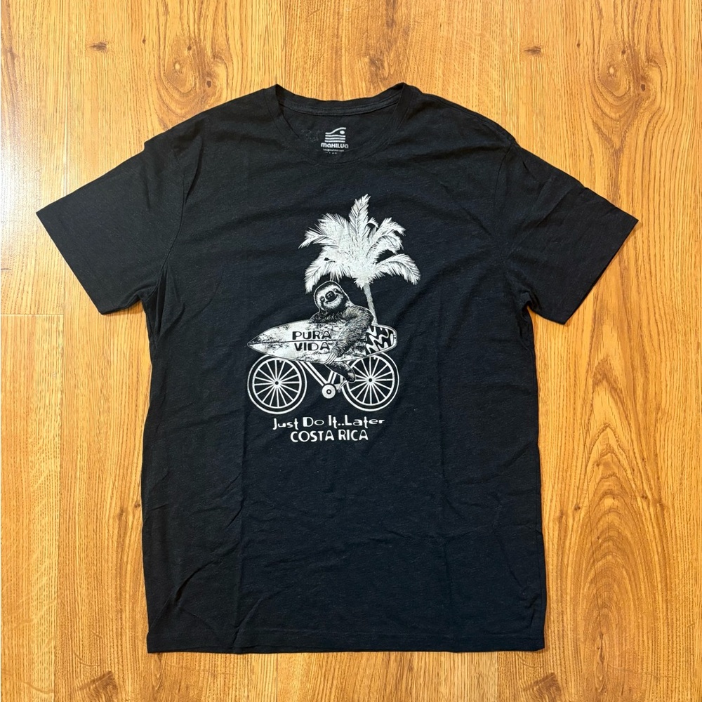 Pura Vida Black Costa Rica Graphic Tee